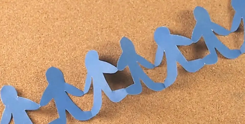 Paper chaing of people