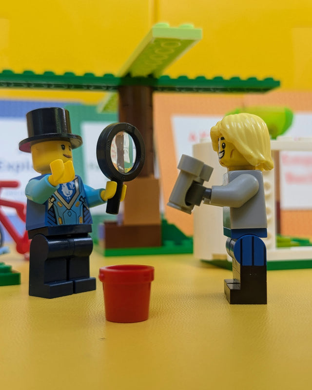 Brick Masters Story Game - the people